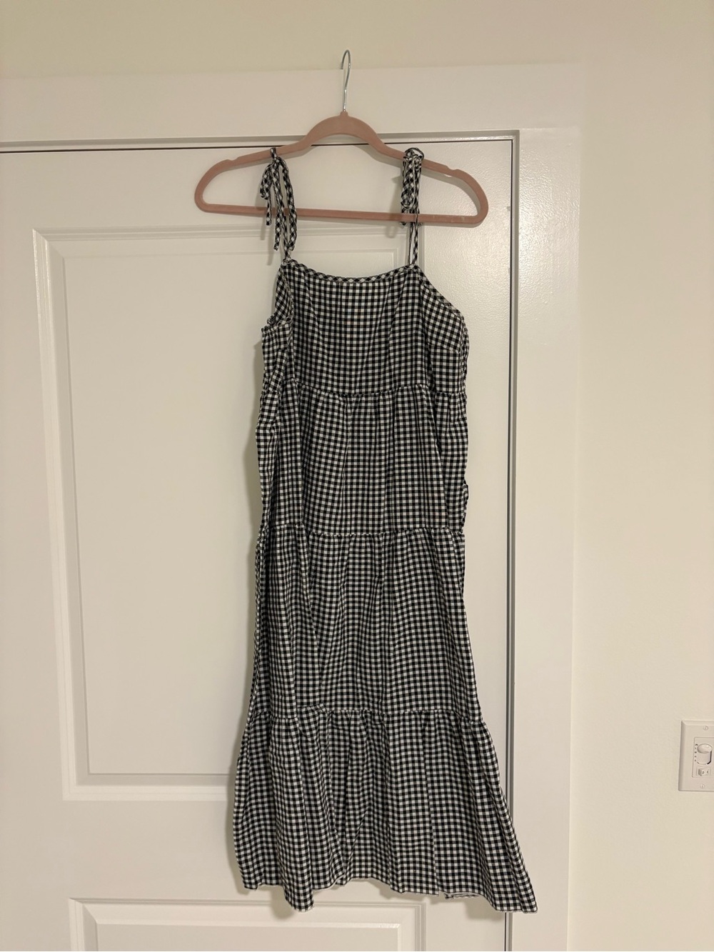 Black and White Gingham Tie-Shoulder Dress